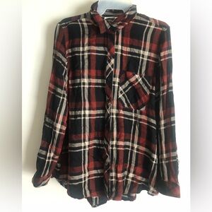 BeachLunchLounge Women’s Plaid Button Up Shirt
